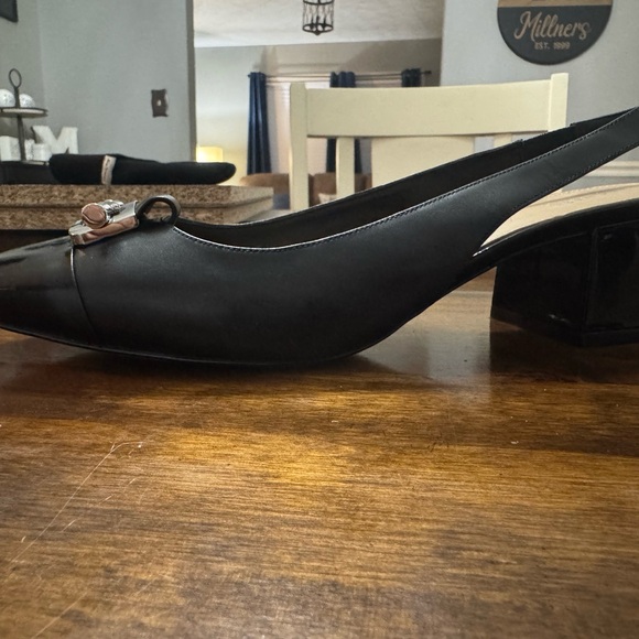 Michael Kors Gloria Toe Cap Sling Leather Shoes - Picture 2 of 4